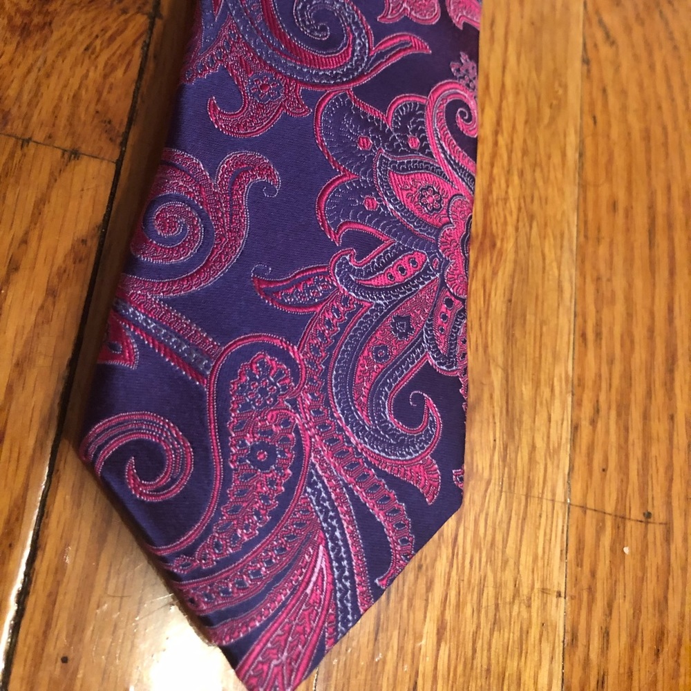 TED BAKER LONDON TIE